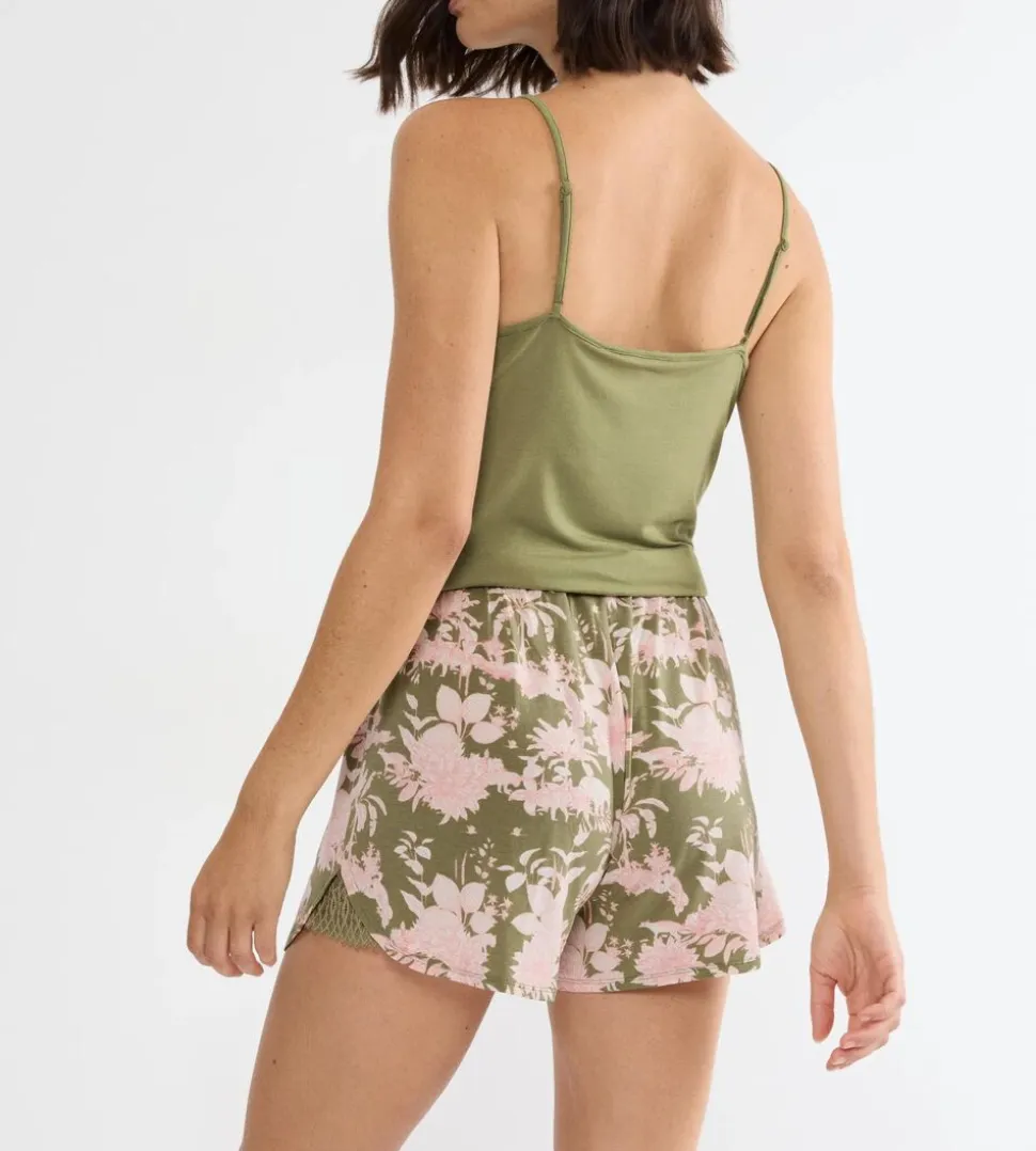 Aura Spotlight Shorts