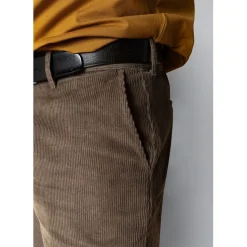 Barcelona corduroy pants