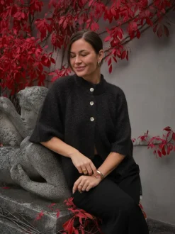 Benuta Fluffy Knit Cardigan