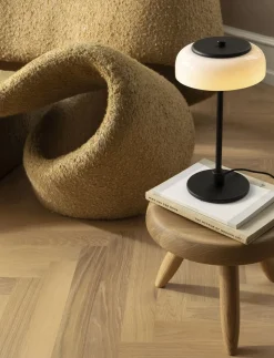 Blossi Table Small, black / opal