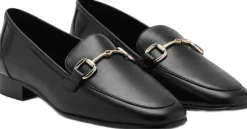 Buckle leather moccasins