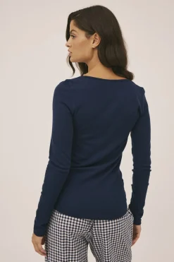 Celia 3 - 100% RWS Merino Wool