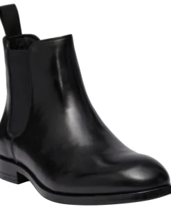 Chelsea boot