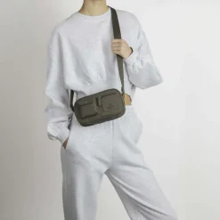 DarlaMBG S Cross. , Monochrome