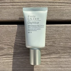 DayWear Sheer Tinted Moisturizer SPF 15