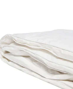 Diamant Gåsedunsdyne - Let 140x200 cm.