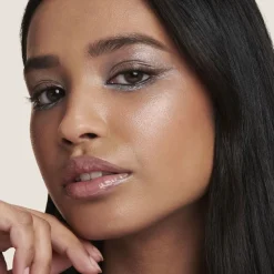 Eye Tint Liquid Eyeshadow