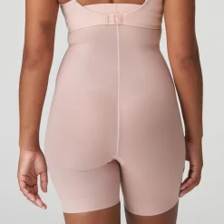 Figuras udglattende høje trusser med ben