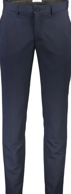 Fine twill stretch suit
