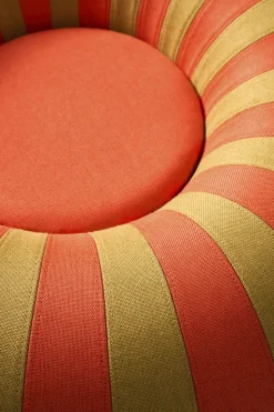 FLOAT, SMALL, OCHRE/RED