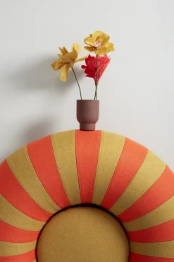 FLOAT, SMALL, OCHRE/RED