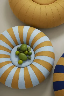 FLOAT, SMALL, OCHRE/RED