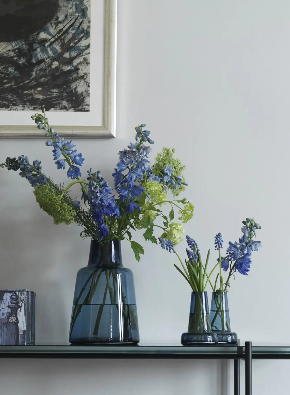 Flora Vase kort hals, blå, H 24 cm