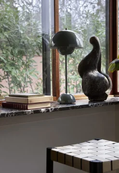 Flowerpot VP3, Table Lamp