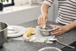 Fresh & Save BOWLS Vakuumskål S / 12 cm, Rustfrit stål, Sølv