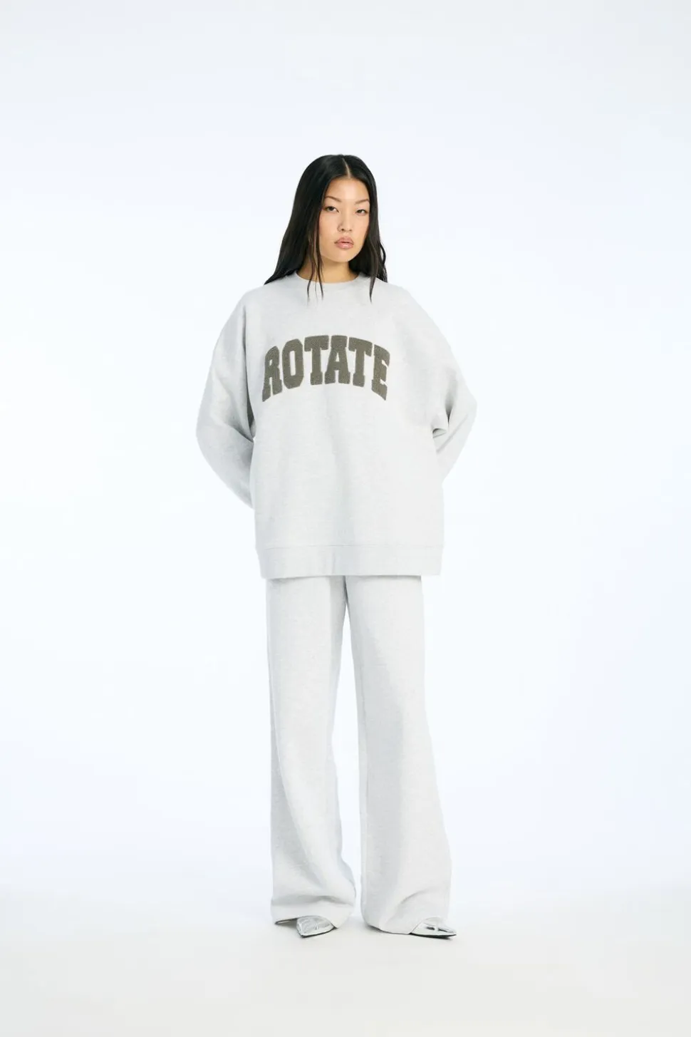 HEAVY SWEAT CREWNECK