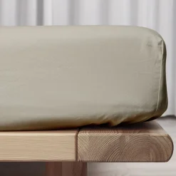 Økologisk boxlagen, percale - GOTS, sand