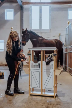 KÆPHEST. COCO, RØDBRUN/HV