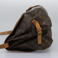 Louis Vuitton Saumur