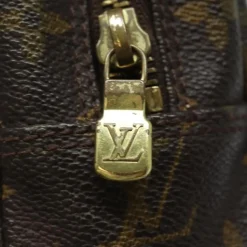 Louis Vuitton Trousse Toilette