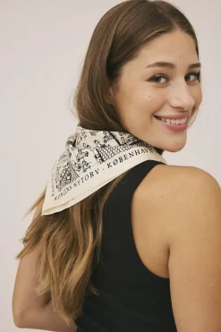 Magasin Iconic Scarf 83x83cm