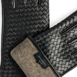 MeliaMBG Glove, Weave