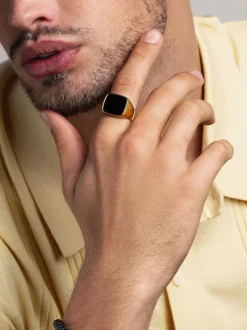 Men's Gold Signet Ring with Onyx