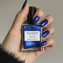 NAILBERRY Blue Moon