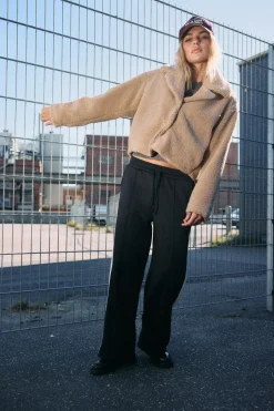 NMNATI CROP TEDDY JACKET FWD NOOS