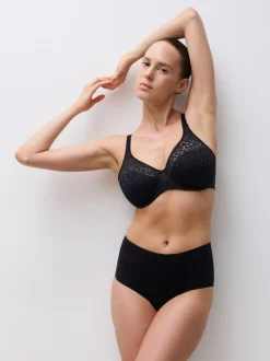 Norah Covering molded bra