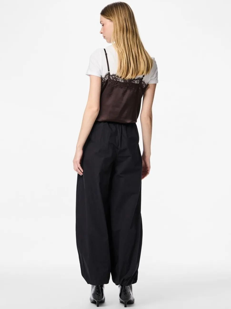 PCBELLA MW BALLOON WVN PANTS D2D