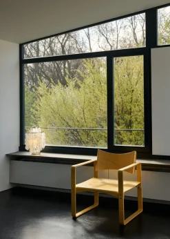 Series 270 F Armchair