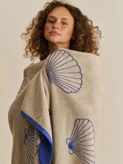 Shell Beach Towel - Sand/Cartel Blue