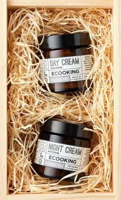 Skincare Fragrance Free - Wooden Julegaveæske