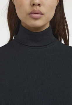 SRFenja Rollneck Top