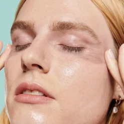 The POREfessional Get Unblocked makeup-fjernende renseolie til porer