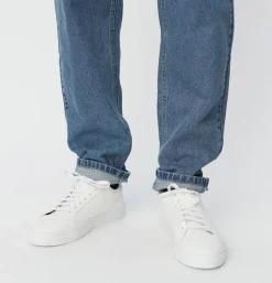 Theodor Leather Sneaker