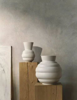 Tortus Archie vase No1 white