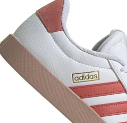 VL Court 3. 0 Sneakers