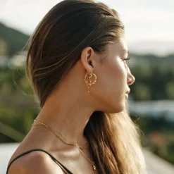 Wavy Sparkly Heart Earlines