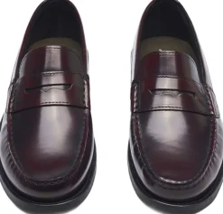 Willard Leather Loafer